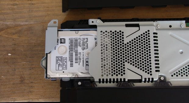 How to replace and upgrade your Playstation 4 hard drive - 70