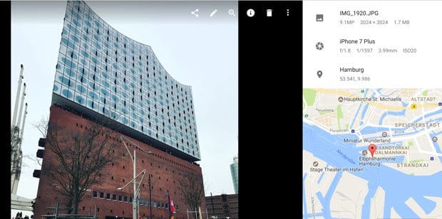  google photos location