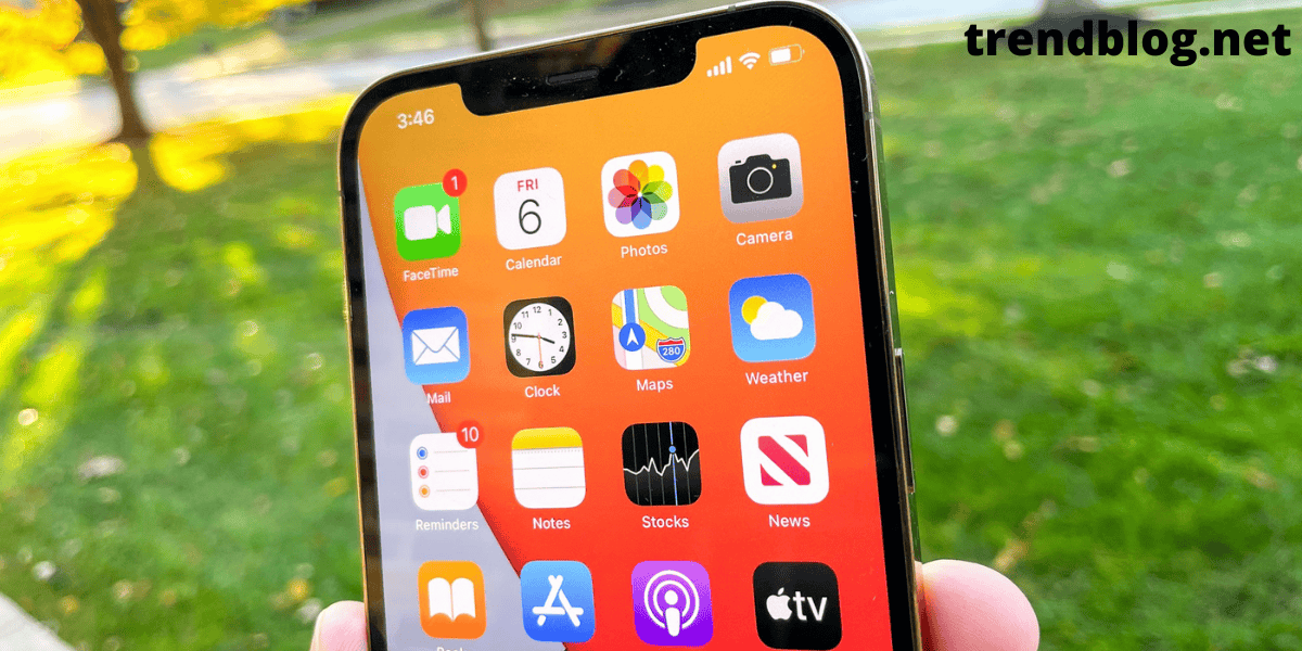 How to Close Apps on iPhone 12  - 76